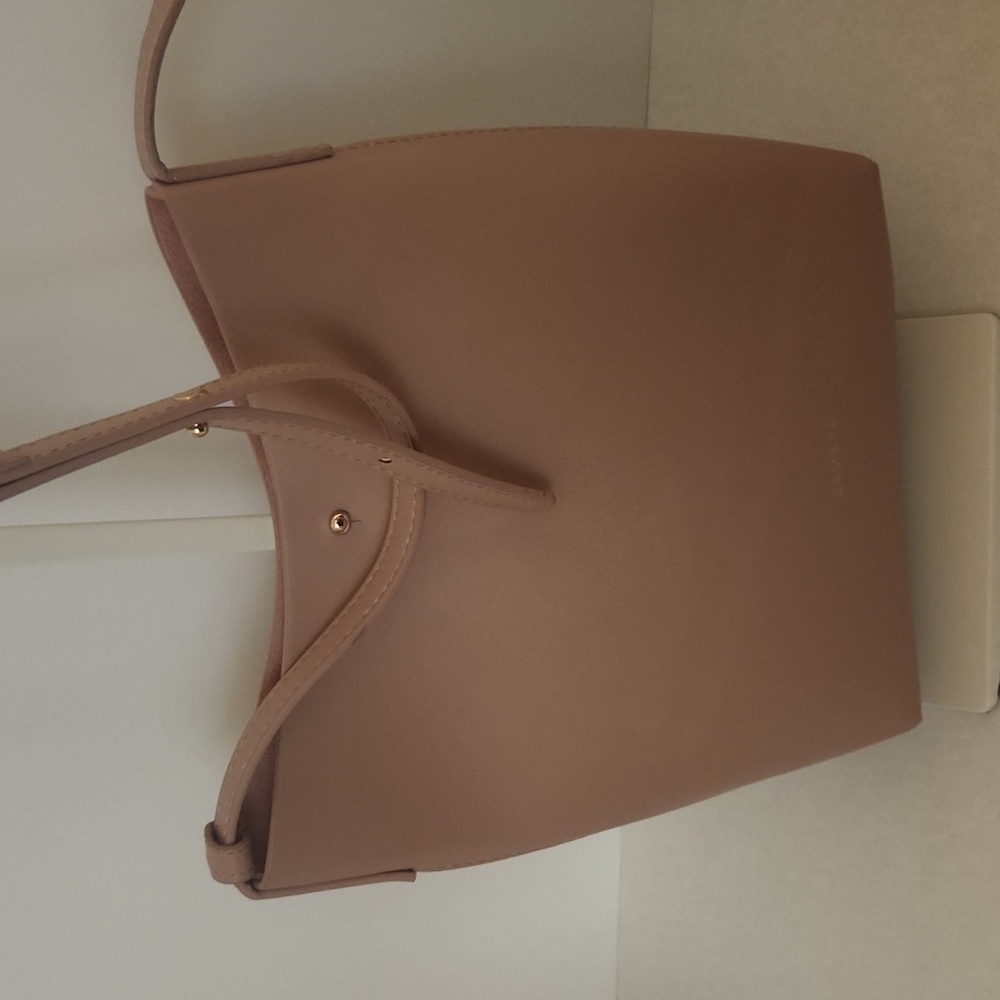 Samara Medium Shoulder Bag/ Crossbody Pink
